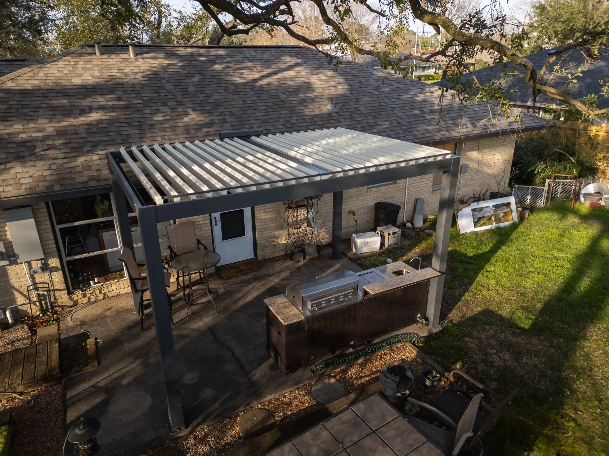 Scarlett's Front Yard Dream Kitchen