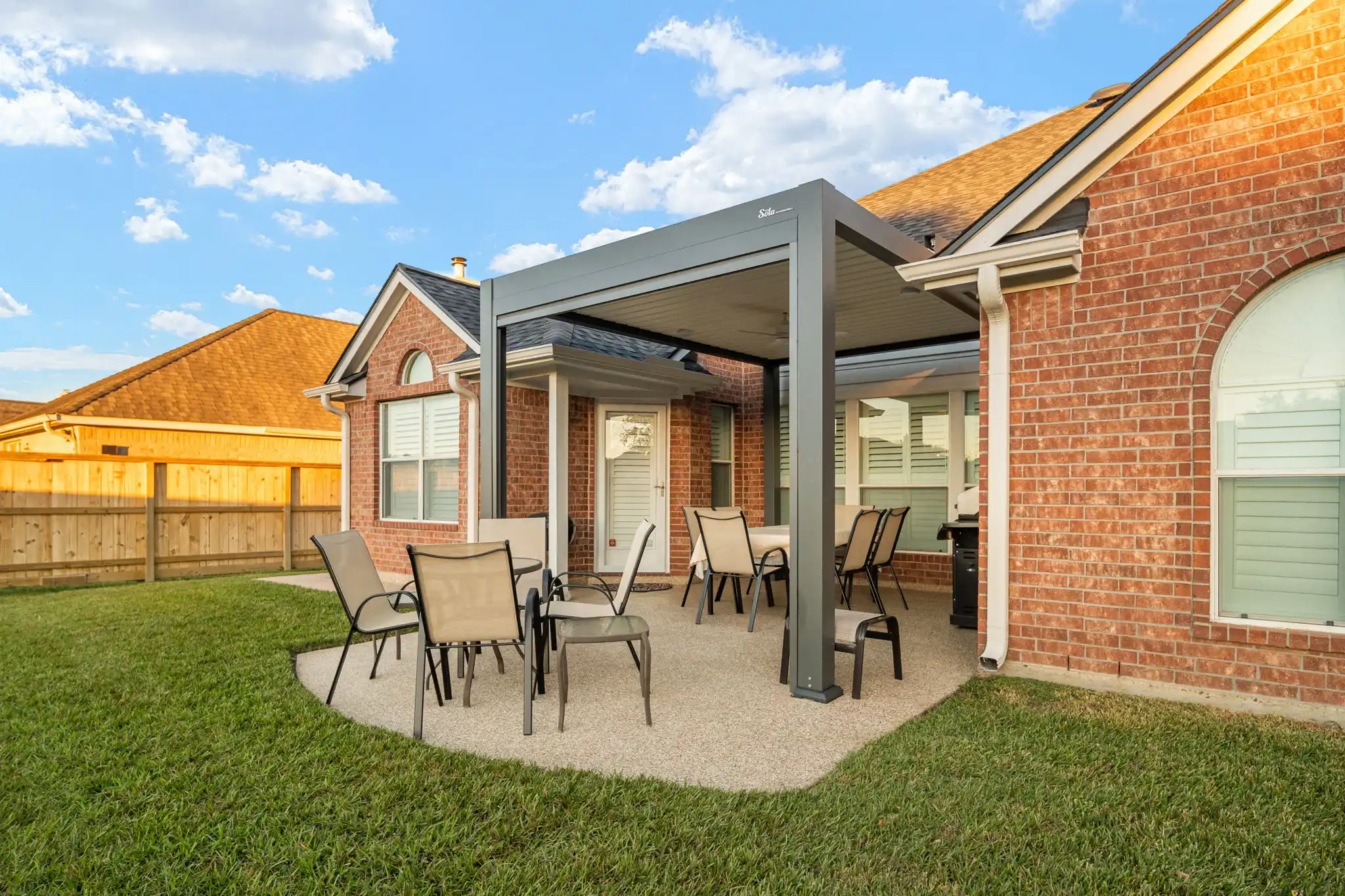 Solar Pergola Case Study 1_Residential_Bruce & Denise's Backyard Revival