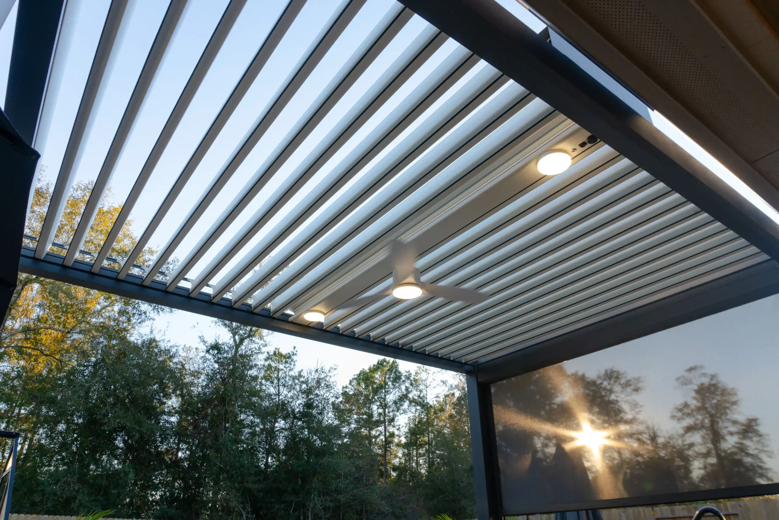 Solar-Powered Green Living, Eco-Friendly Comfort