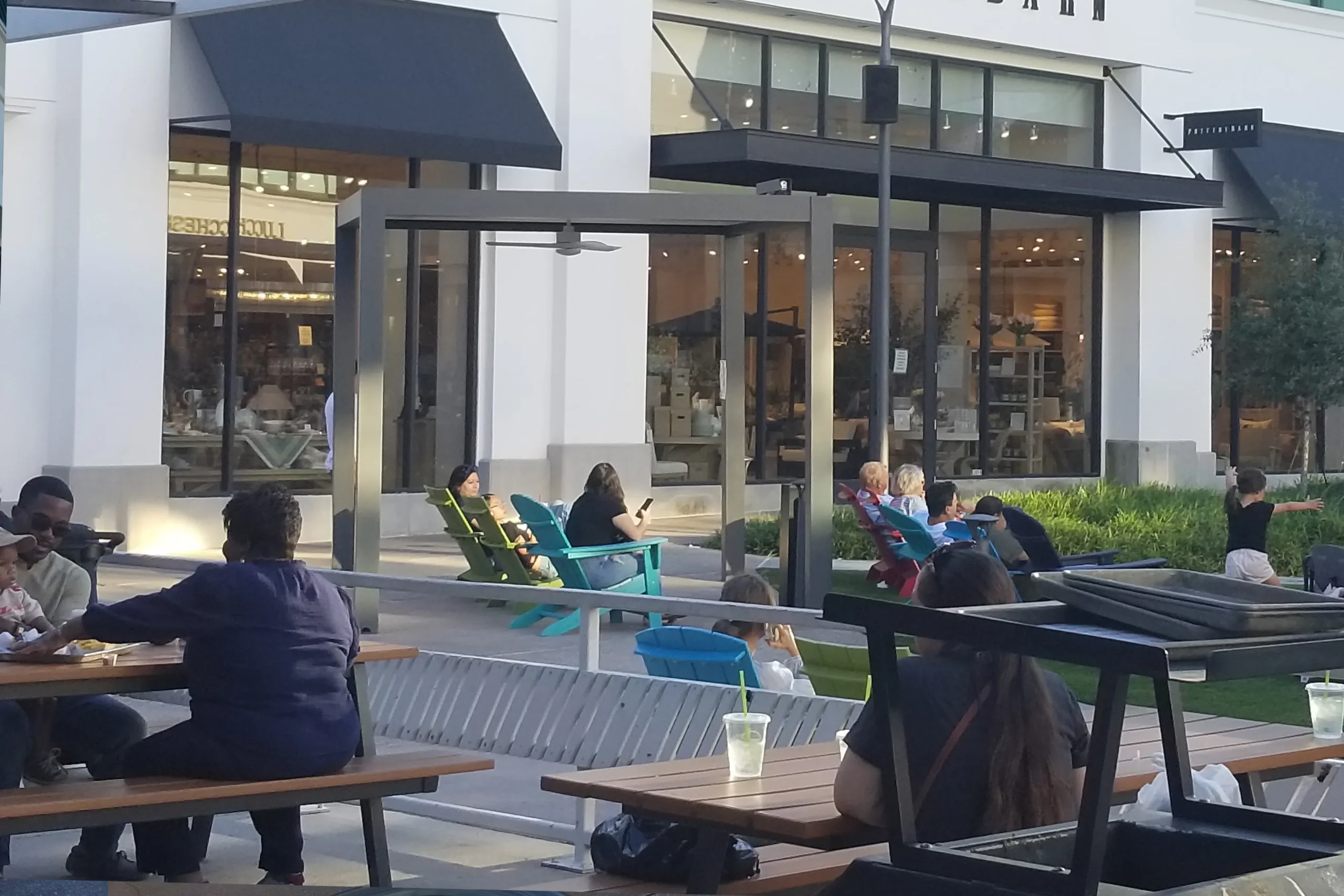 Woodlands Mall Outdoor Shade Actual Photo 2